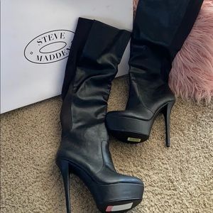 Knee high Steve Madden boots